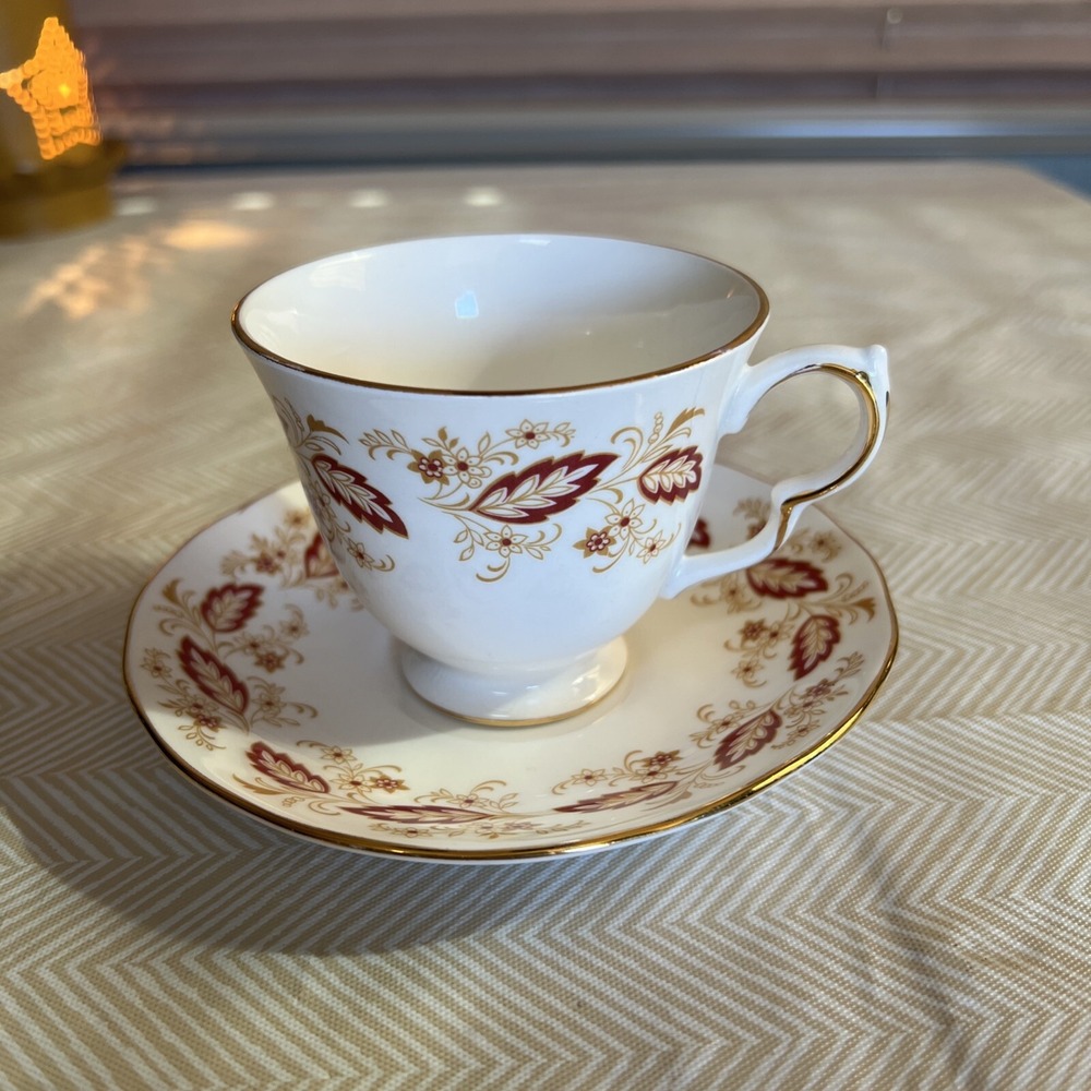 Queen Anne Tea Cup and Saucer Autumn Leaves Pinecones Gilt Bone China England